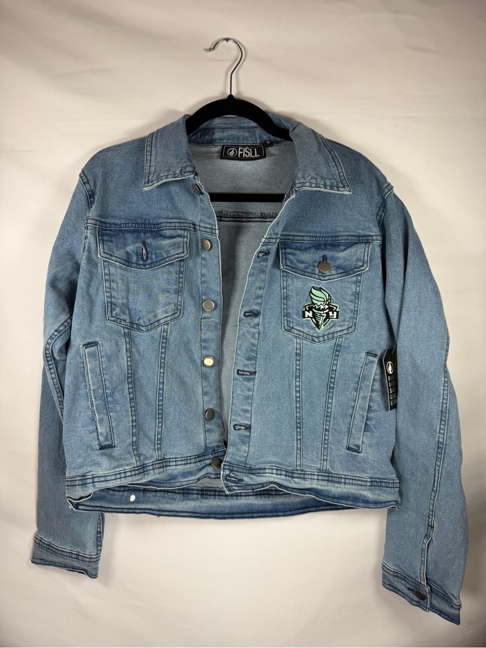 NEW YORK LIBERTY WNBA Fisll Women’s M Denim Jacket NWT (Hole In Pocket)